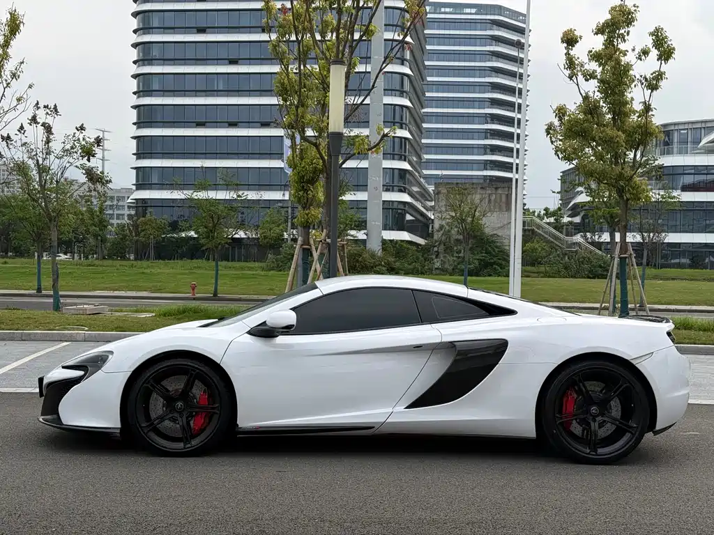 McLaren 650S 2016 — фото 3
