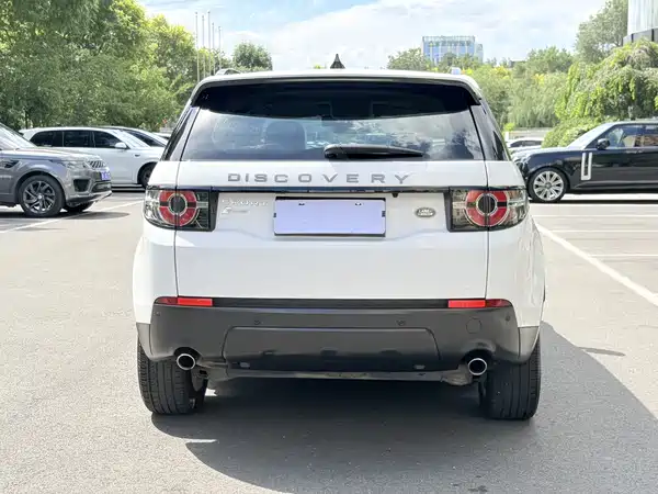 Land Rover Discovery Sport 2017