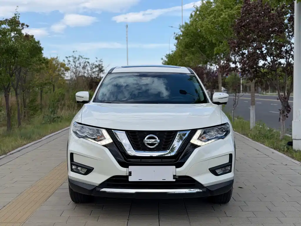 Nissan X-Trail 2022 — фото 2
