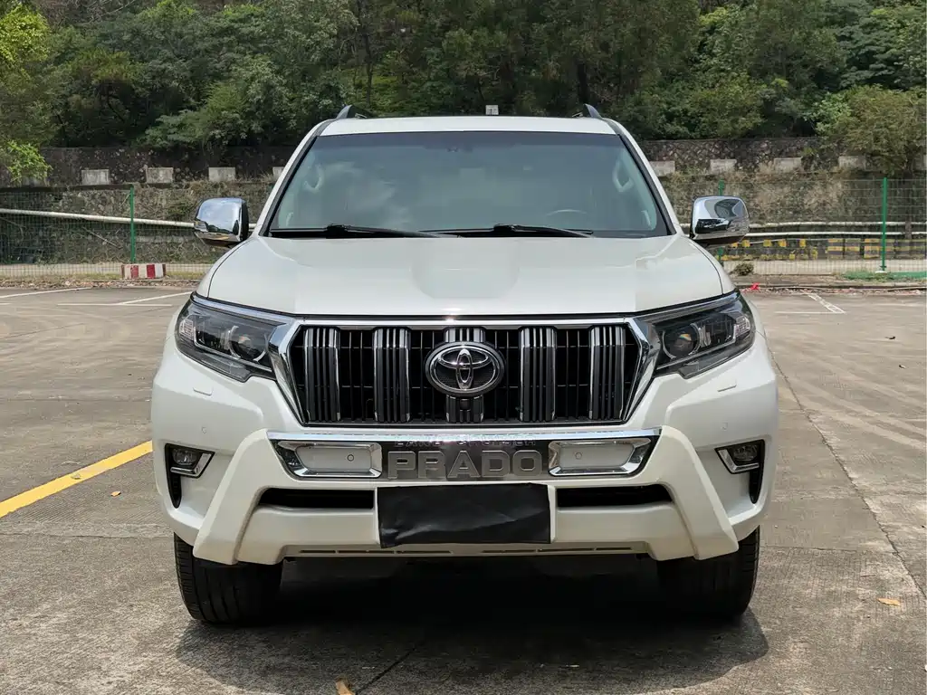 Toyota Prado 2018 — фото 19