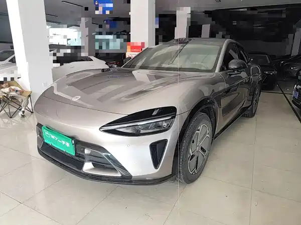 Xiaomi YU7 2025