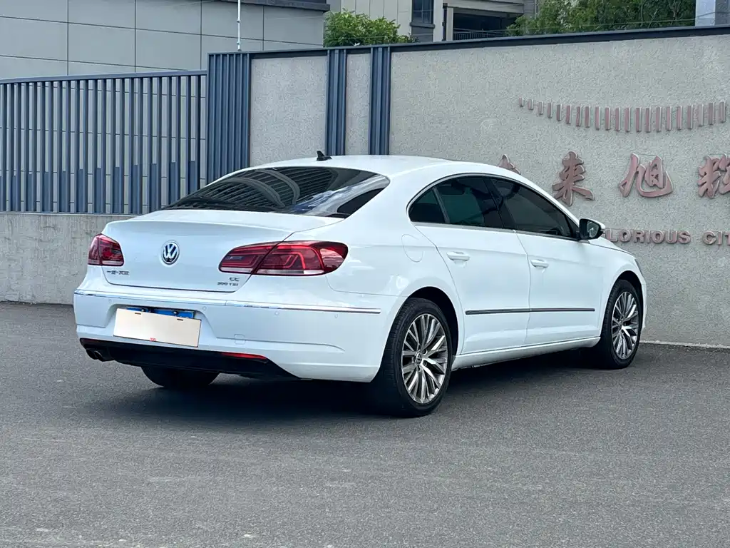 Volkswagen CC 2017 — фото 5