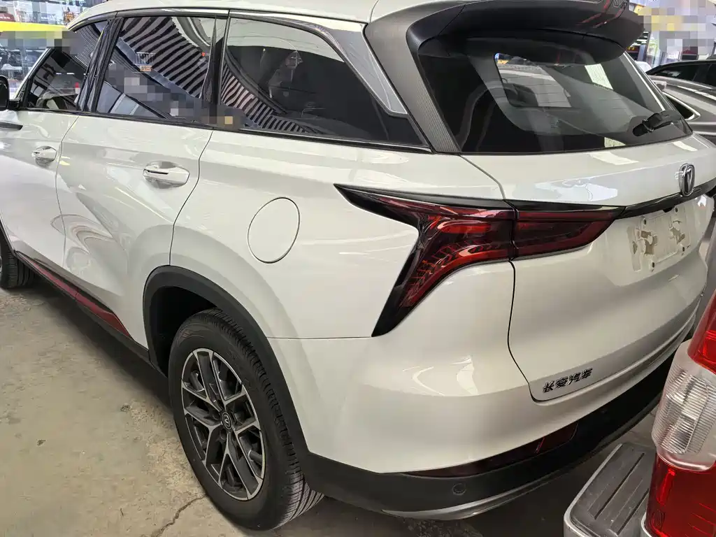 Changan CS75 PLUS 2023 — фото 4