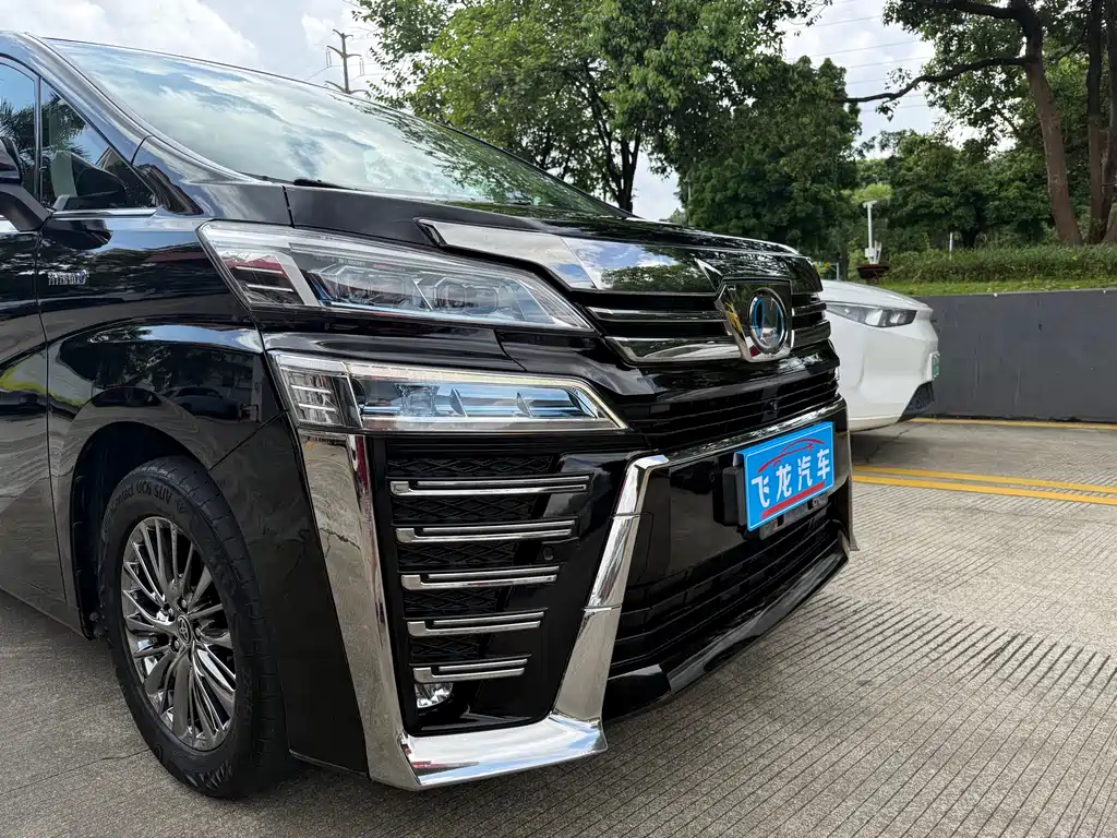 Toyota Vellfire 2020 — фото 9