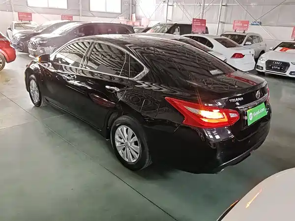 Nissan Teana 2018