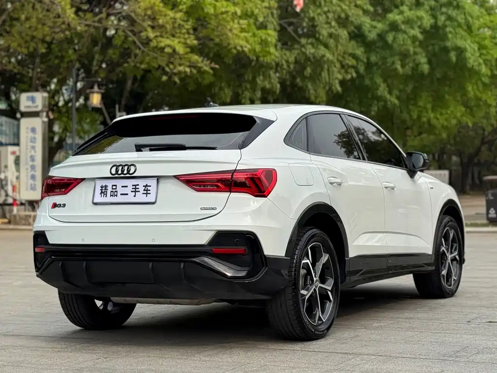 Audi Q3 Sportback 2021 — фото 8