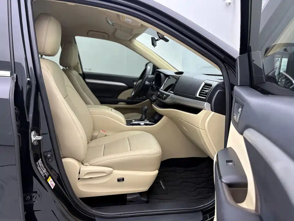 Toyota Highlander 2019