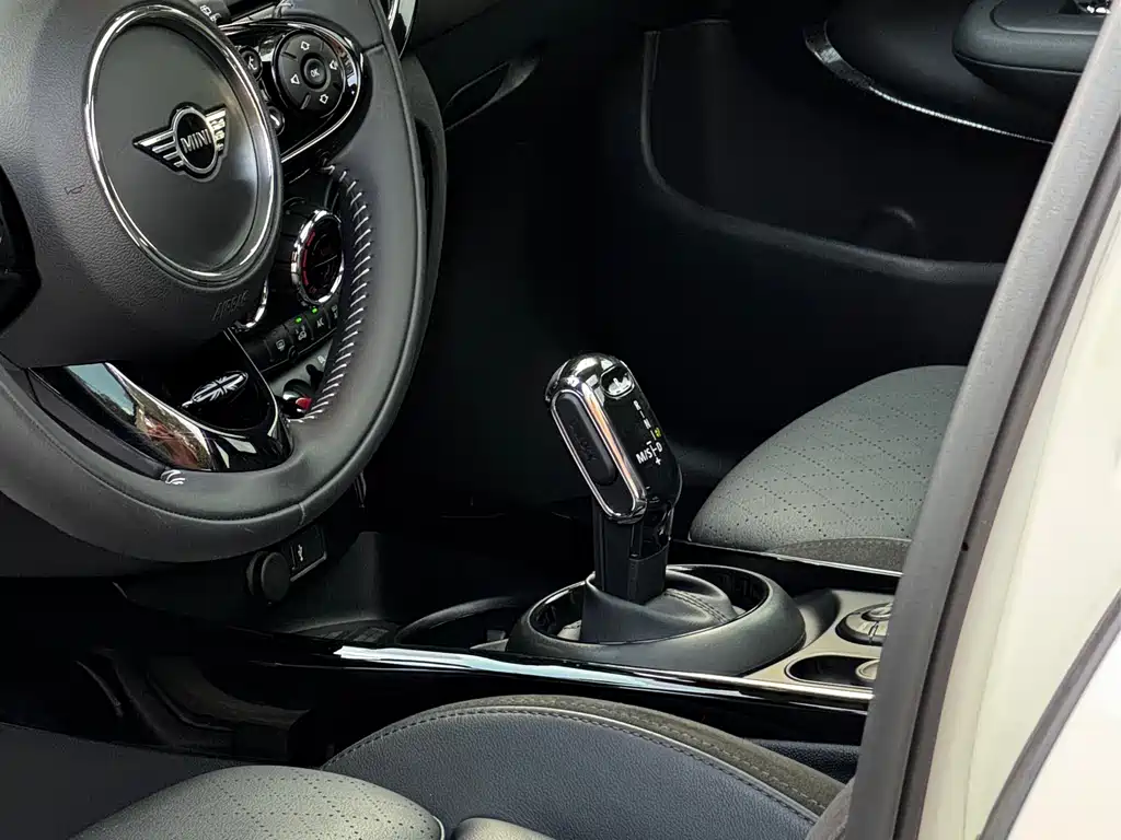 MINI Clubman 2021