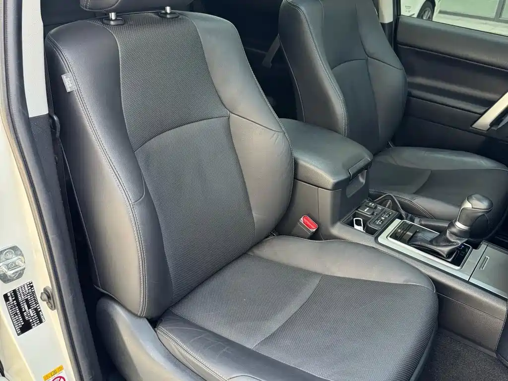 Toyota Prado 2018 — фото 16
