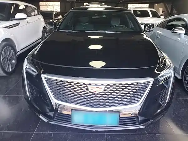 Cadillac CT6 2022
