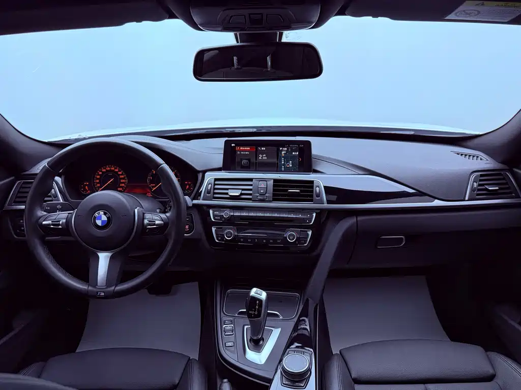 BMW 3 Series GT 2019 — фото 17