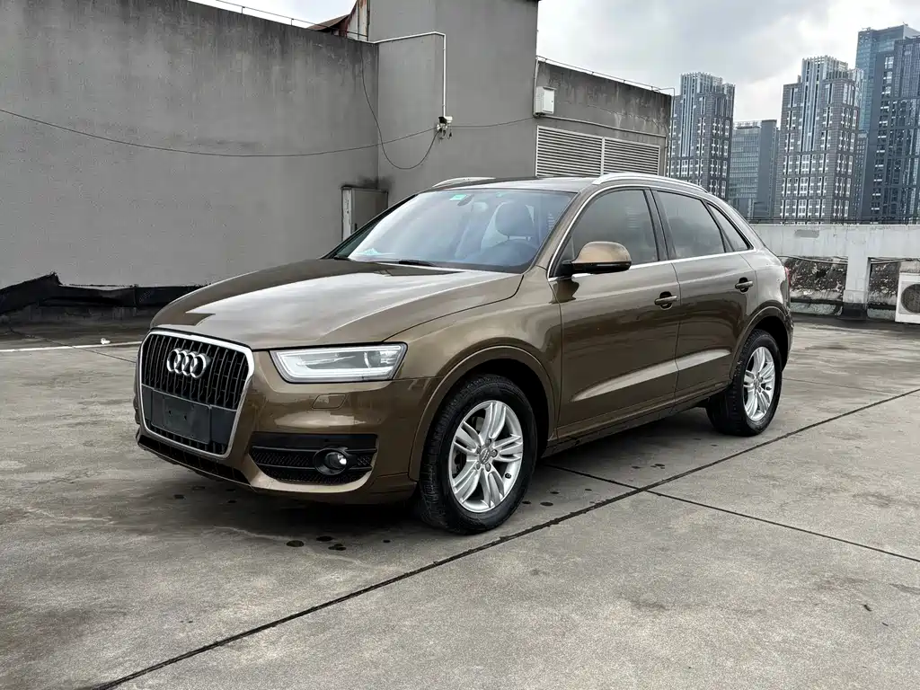 Audi Q3 2014 — фото 1