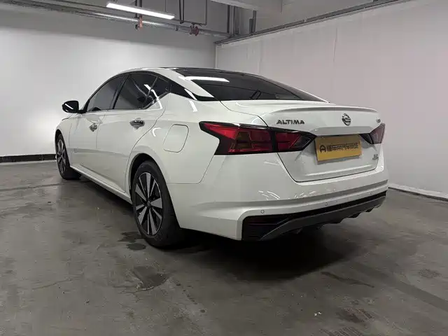 Nissan Teana 2021