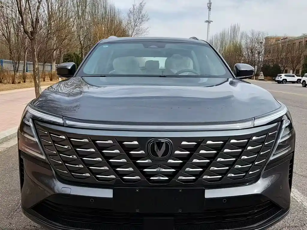 Changan CS75 PLUS 2025 — фото 2