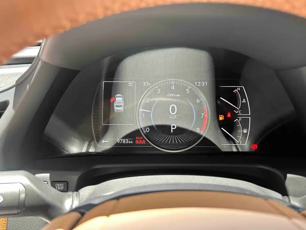 Lexus ES 2025 — фото 10