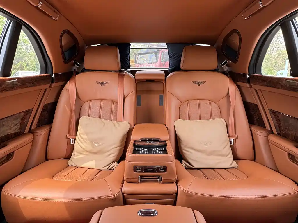 Bentley Mulsanne 2013 — фото 22