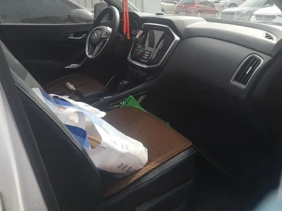 JMC Yusheng S350 2017