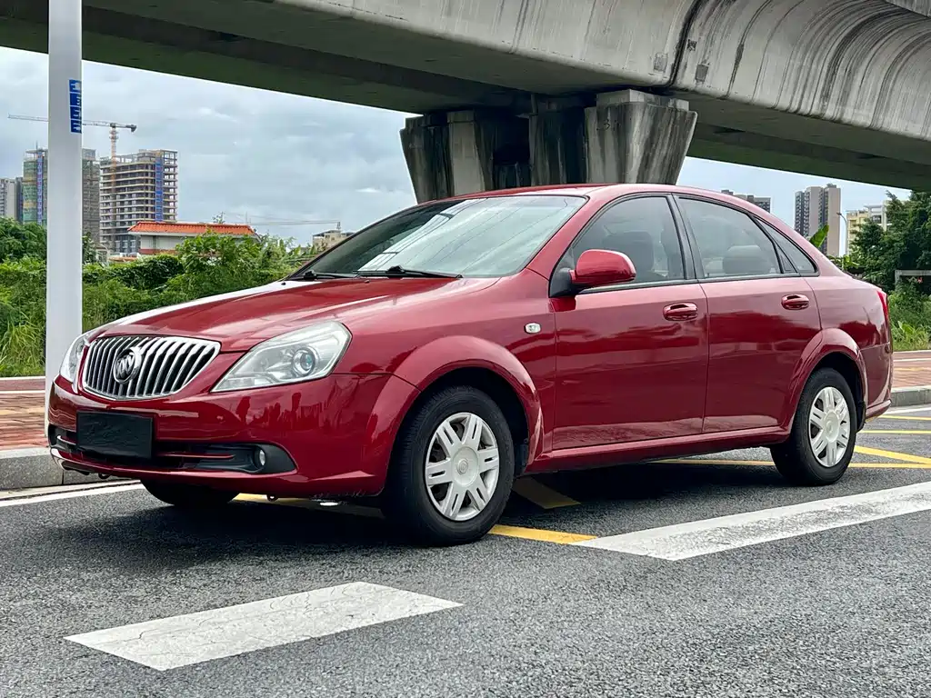 Buick Excelle 2013