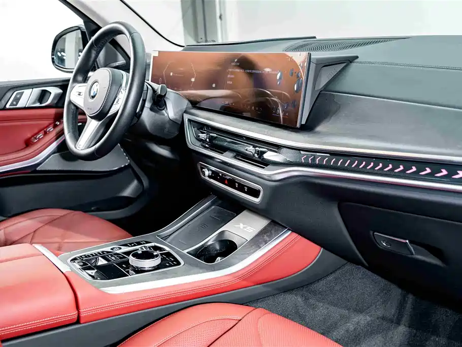 BMW X5 2025 — фото 19