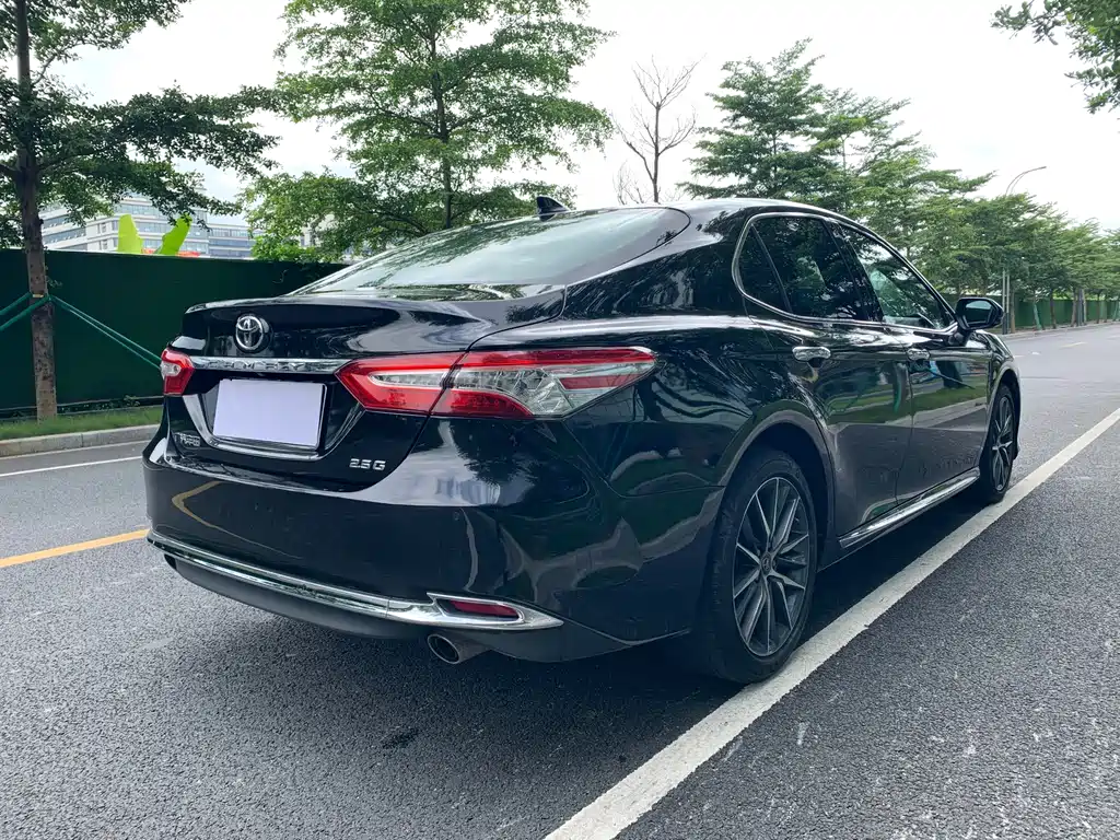 Toyota Camry 2023