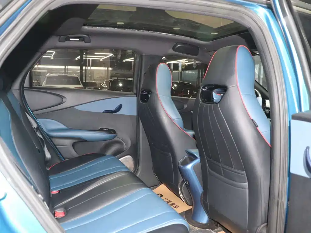 BYD Dolphin 2023 — фото 12