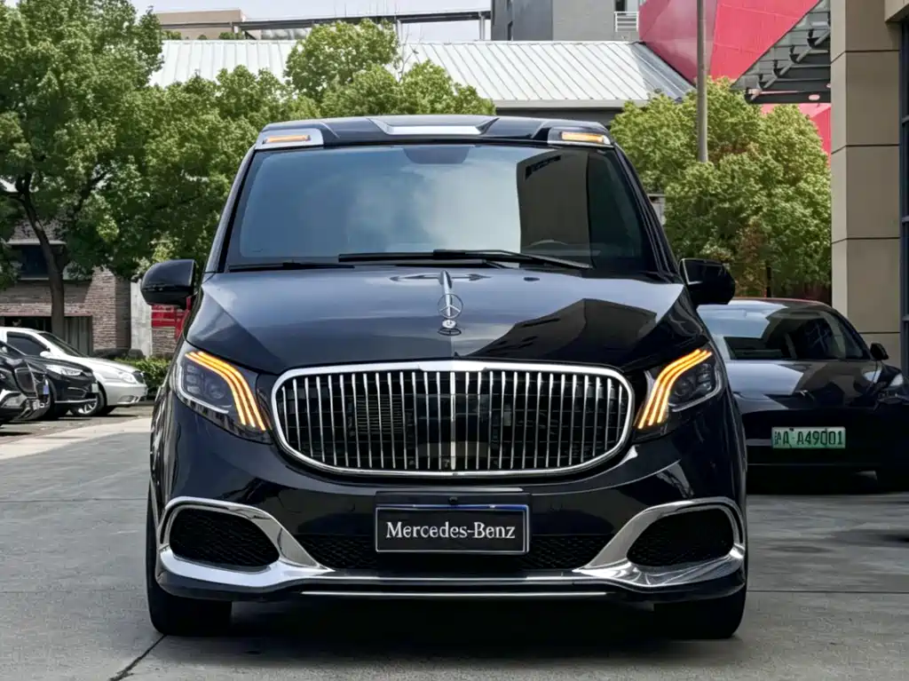 Mercedes-Benz Vito 2023 — фото 2