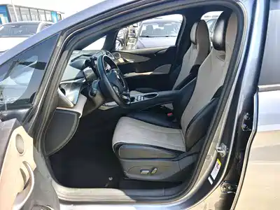BYD Dolphin 2023