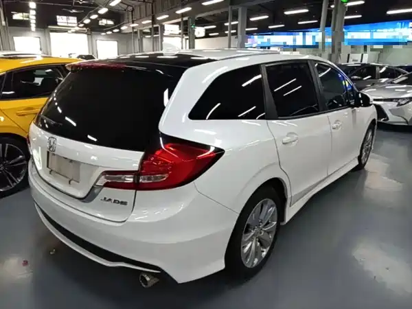Honda Jade 2019