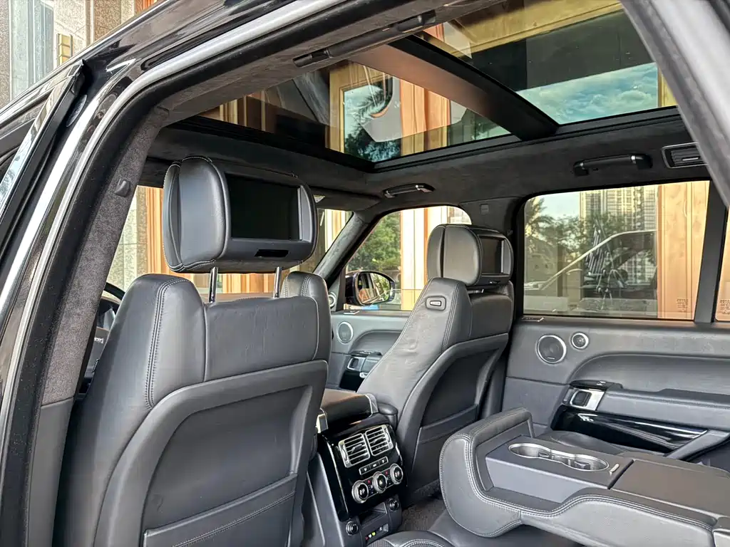 Land Rover Range Rover 2015 — фото 10