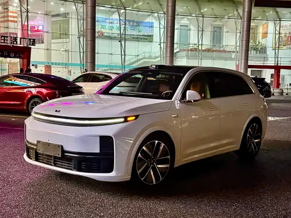Li Auto L7 2024