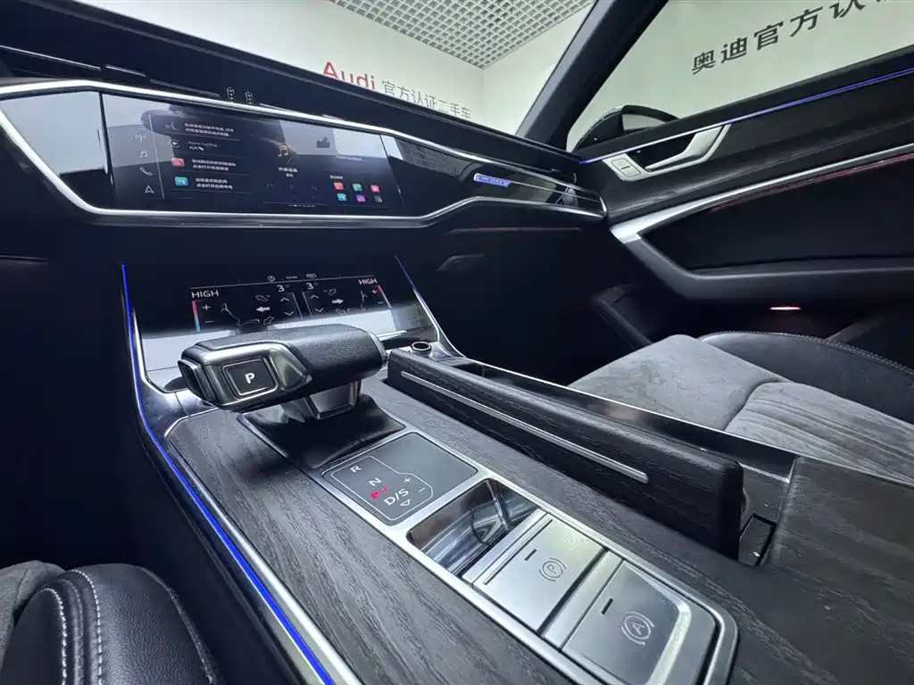 Audi A6L 2023 — фото 12