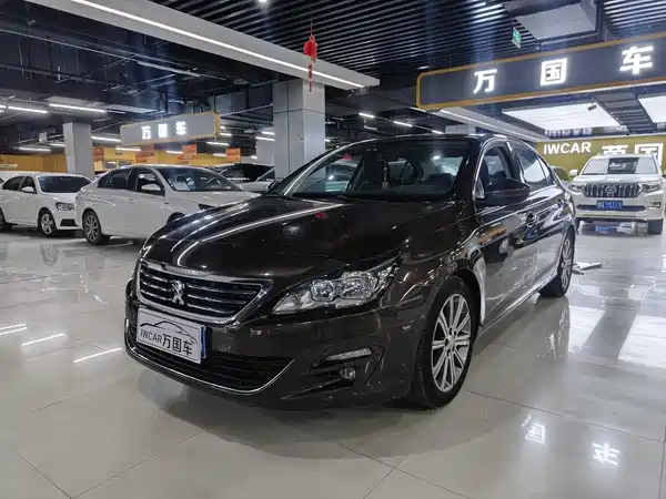 Peugeot 408 2015