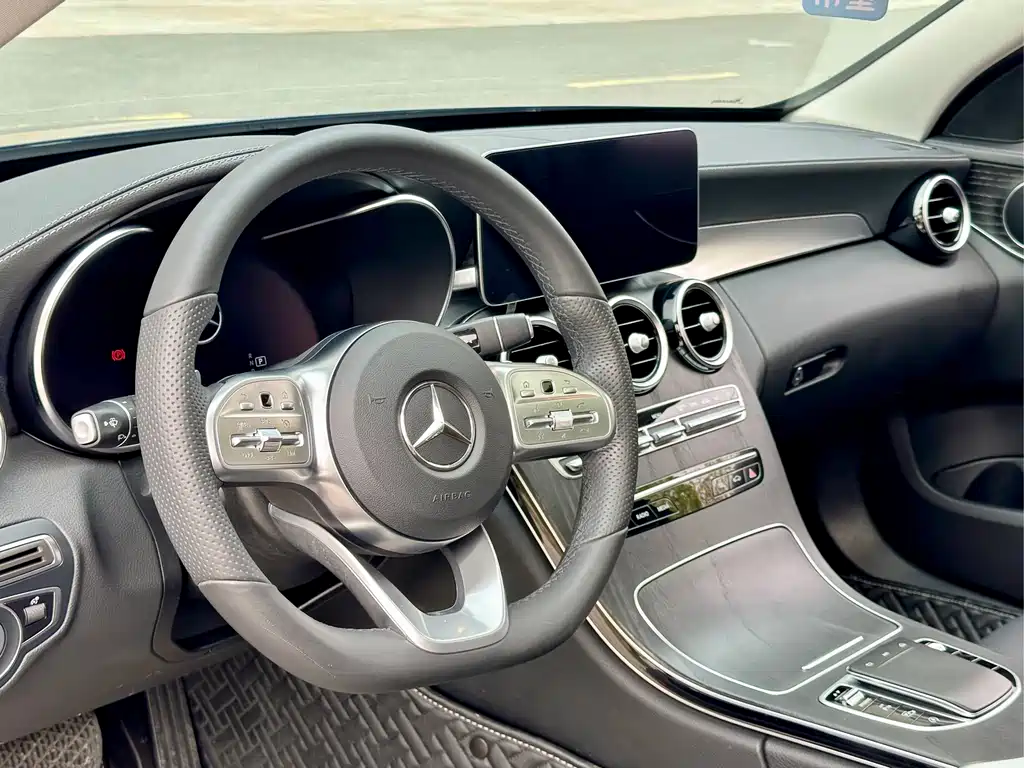 Mercedes-Benz C-Class 2021 — фото 10