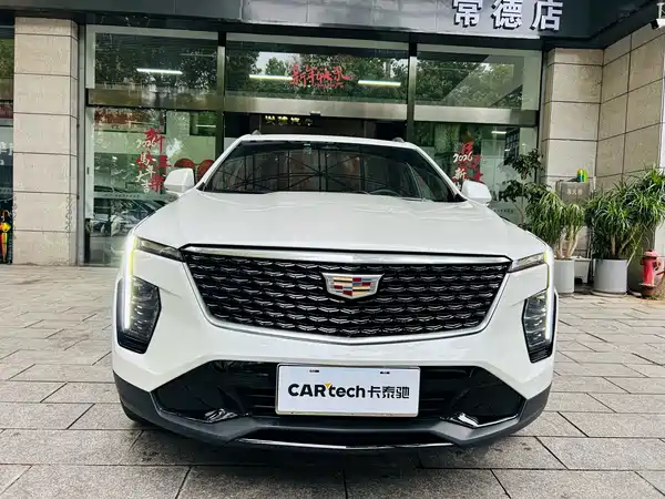 Cadillac XT4 2024