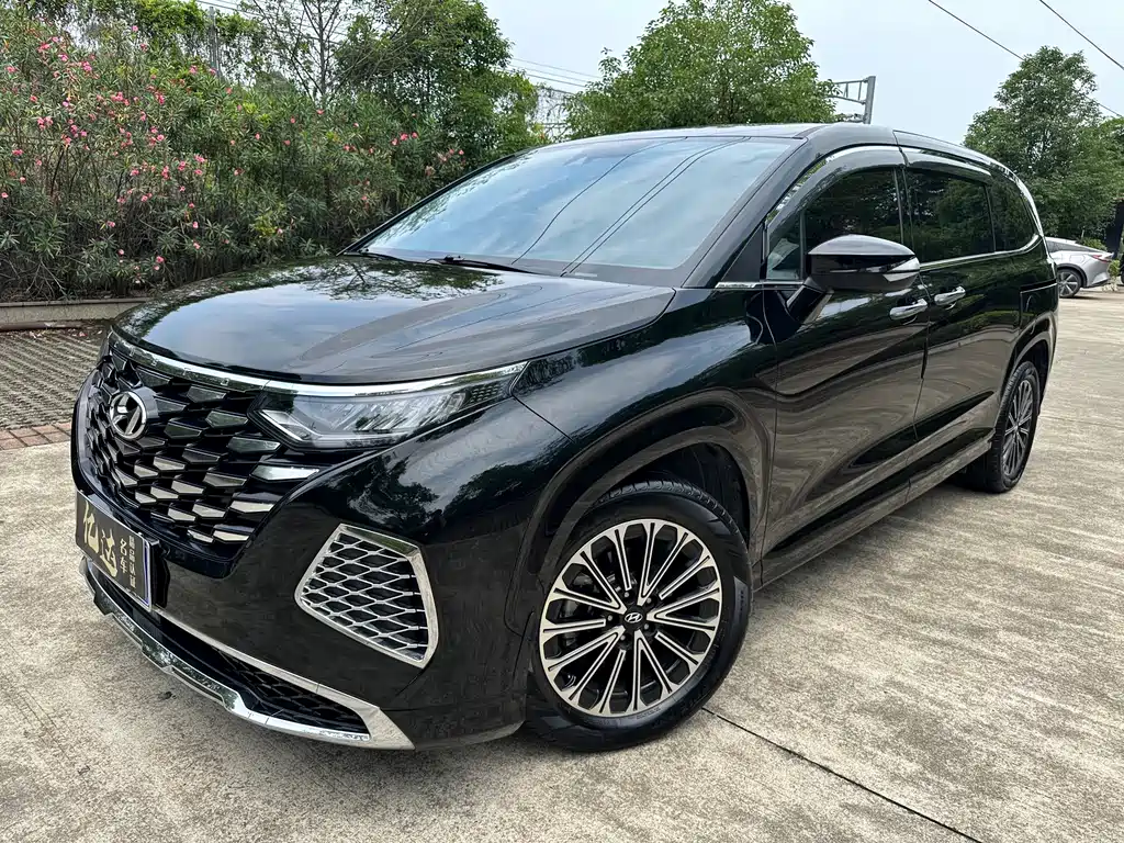 Hyundai Custo 2025