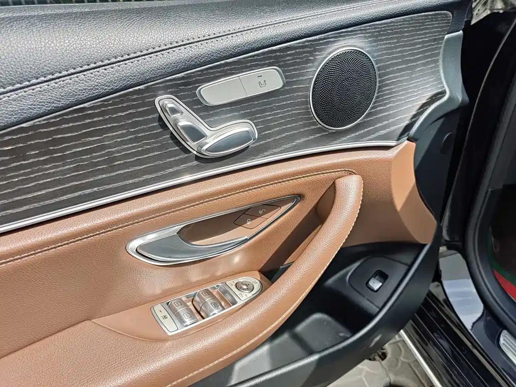 Mercedes-Benz E-Class 2020