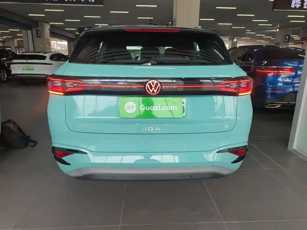 Volkswagen ID.4 X 2026