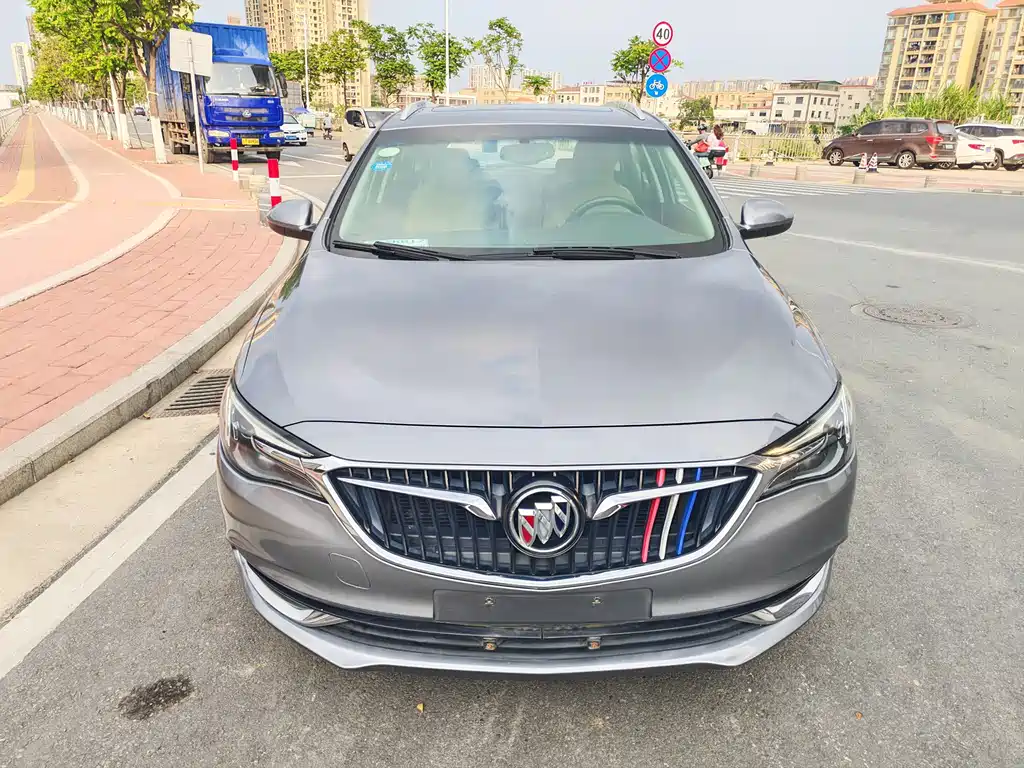 Buick Excelle 2018 — фото 2