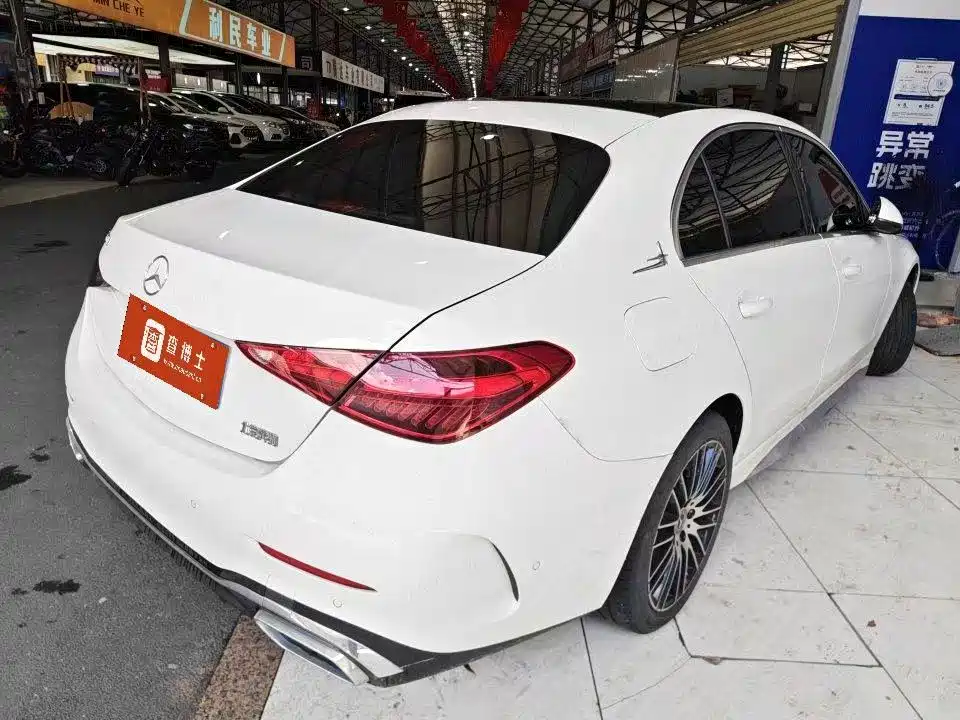 Mercedes-Benz C-Class 2022