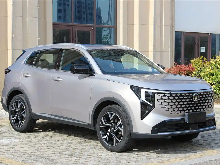 Changan CS55PLUS 2025 — фото 4
