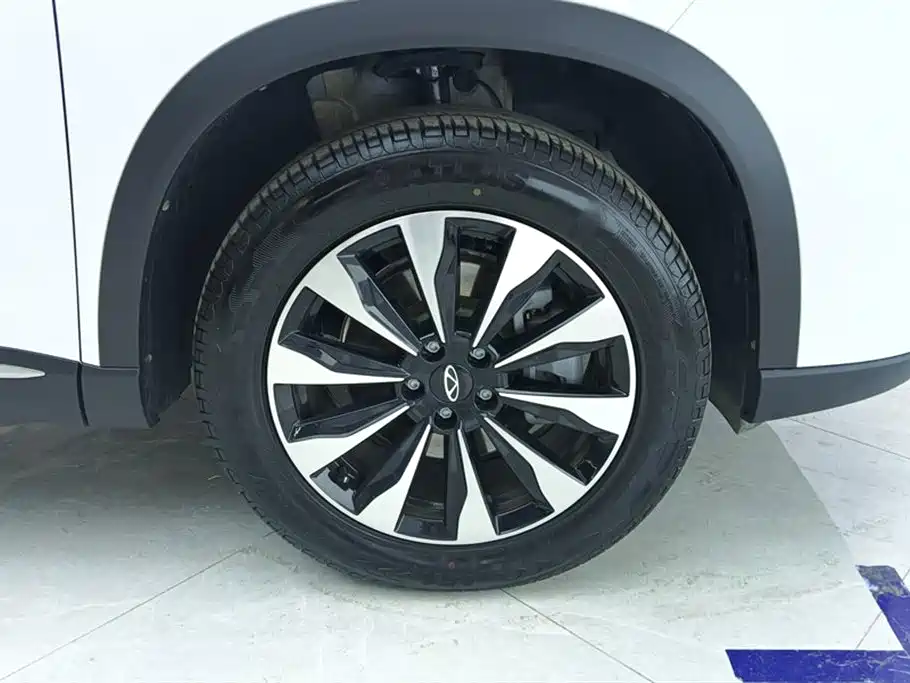 Chery Tiggo 8 PLUS 2024 — фото 6