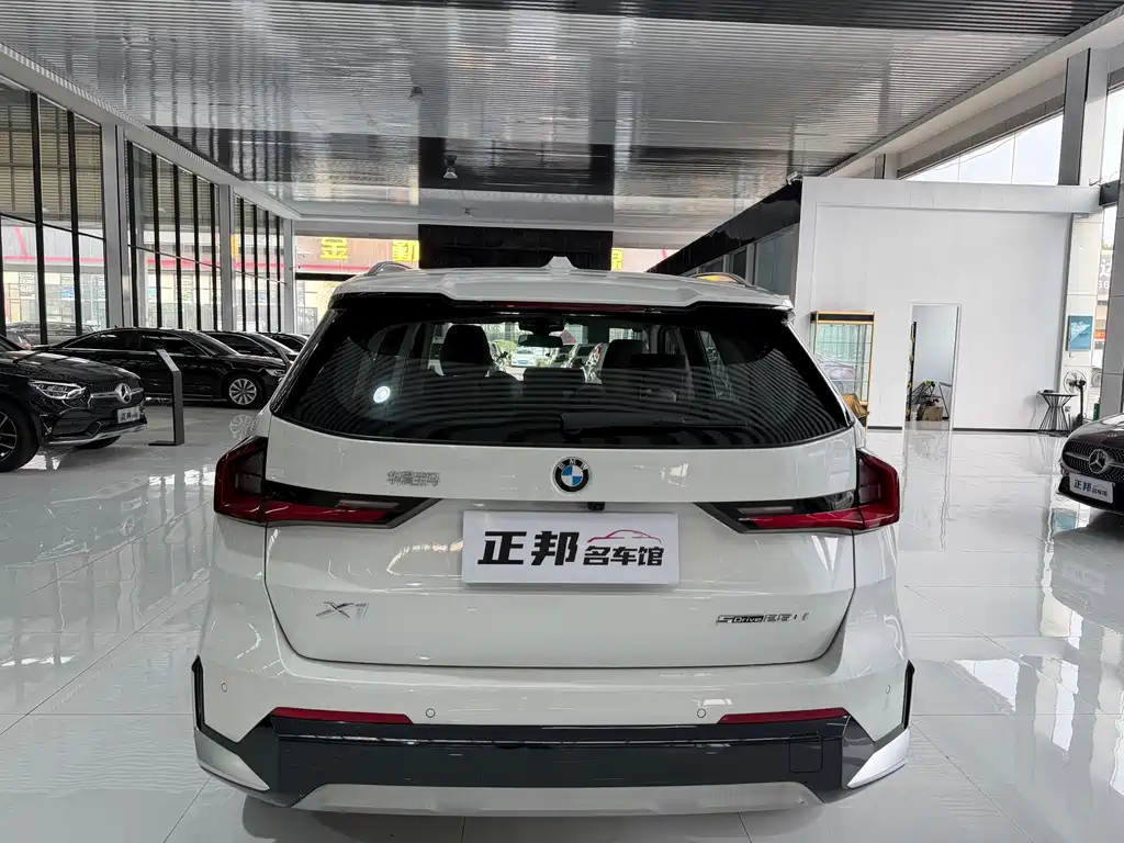 BMW X1 2025