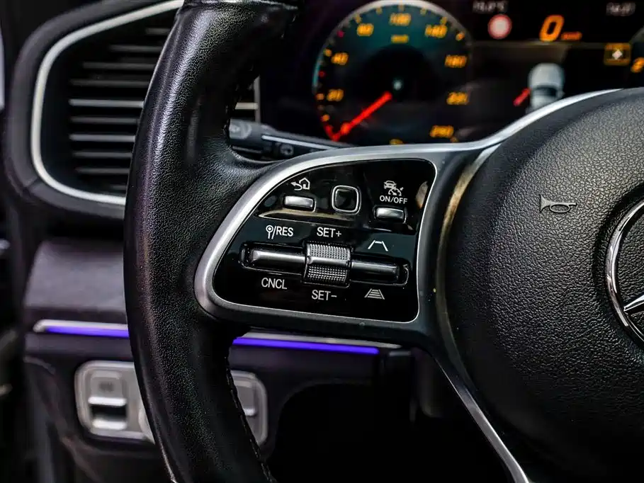 Mercedes-Benz GLE 2019 — фото 18