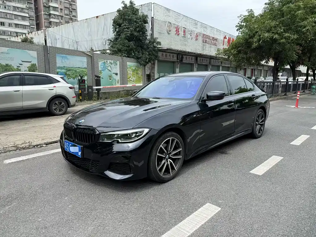 BMW 3 Series 2020 — фото 1
