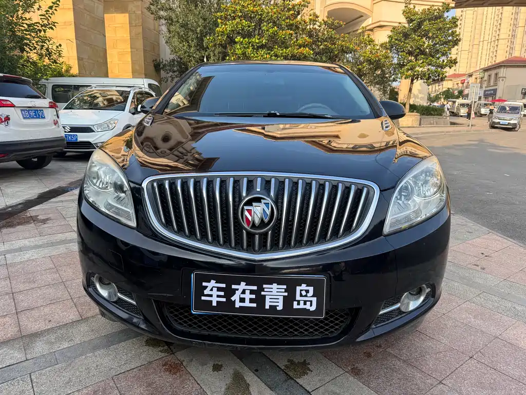 Buick Excelle 2013