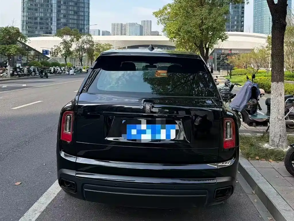 Rolls-Royce Cullinan 2022