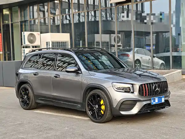 Mercedes-Benz GLB AMG 2021