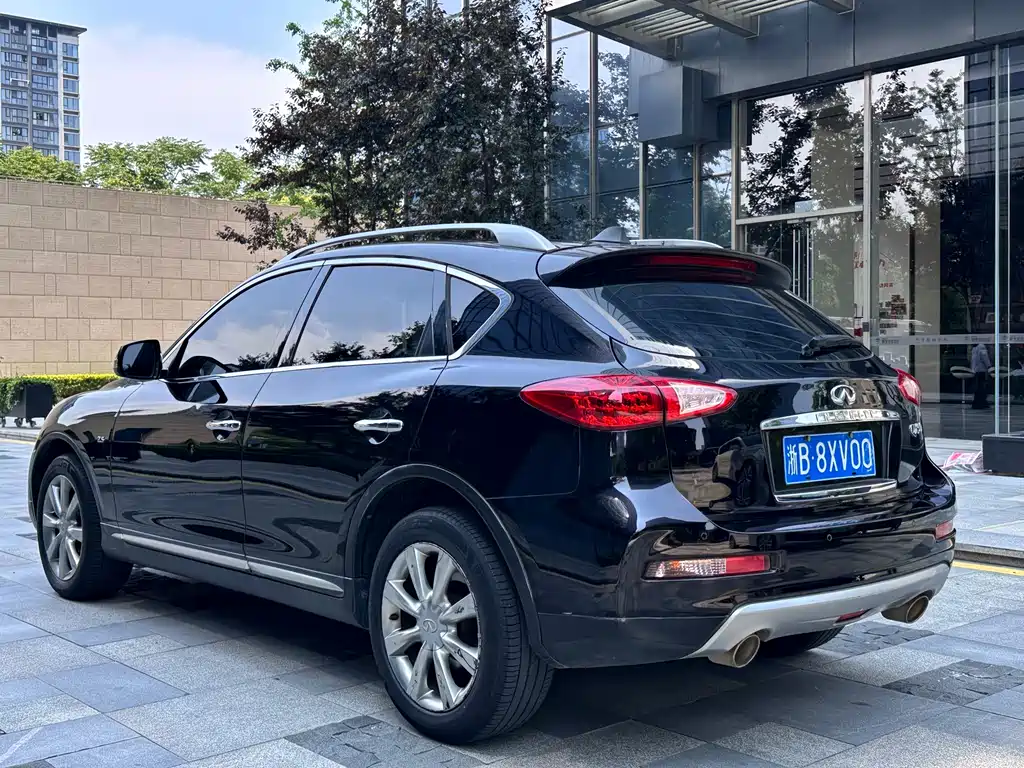 Infiniti QX50 2015 — фото 6
