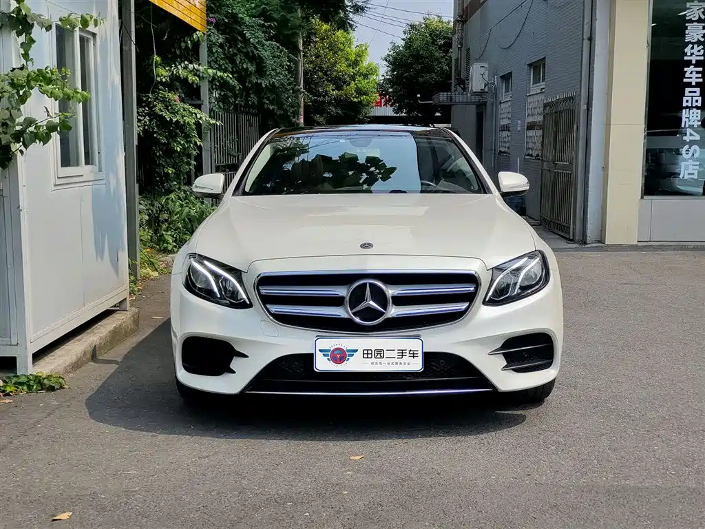 Mercedes-Benz E-Class 2018