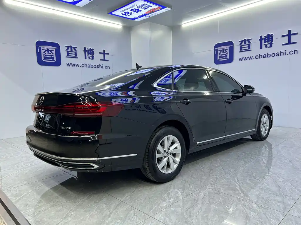 Volkswagen Passat 2023 — фото 16